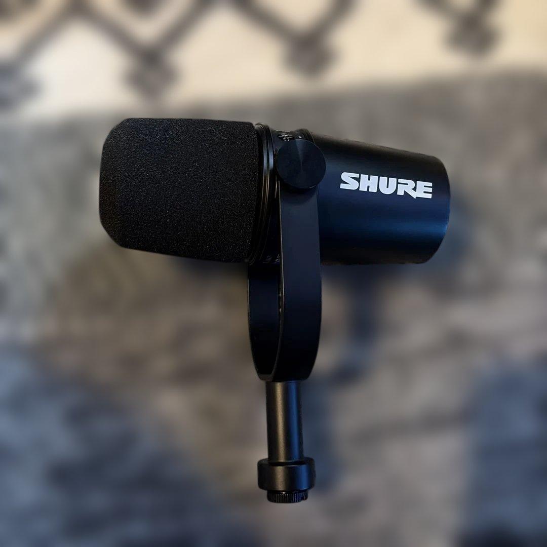 SHURE ダイナミックマイク MV7 ヘッドホンセット　タイムセール!！