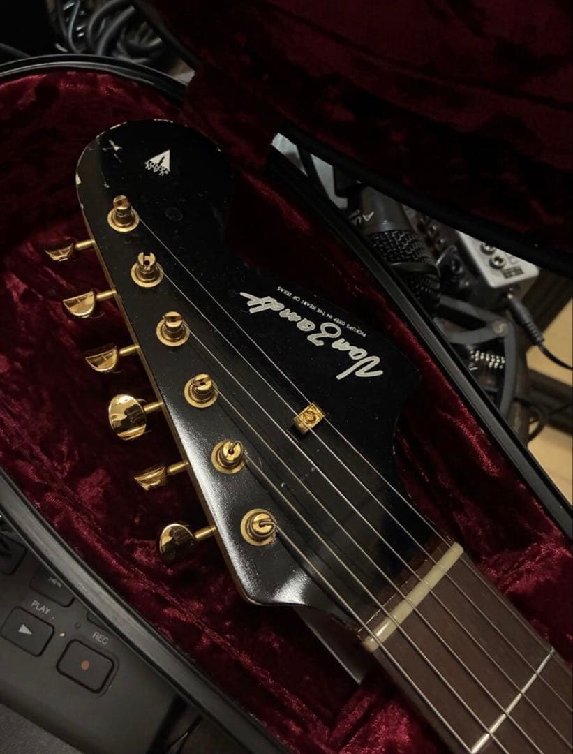Vanzandt ストラト エレキギター　カスタム ゴールドパーツ