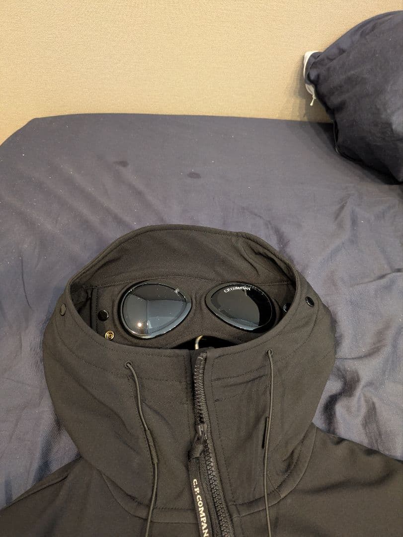 C.P company　Shell-R Goggle Jacket
