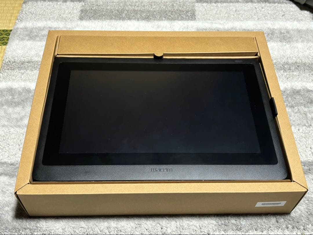 Wacom Cintiq 16インチ 液晶ペンタブレット本体