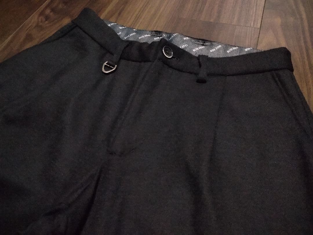 SOLIDO ソリード パンツ ウール混 黒 サイズ01 新品