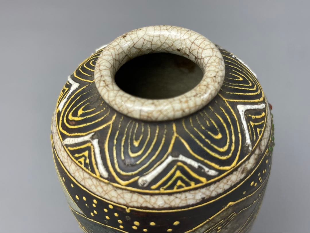 古薩摩 香山造 丸十 金彩人物 金蘭手 花瓶 徳利 一輪挿 時代物 明治期