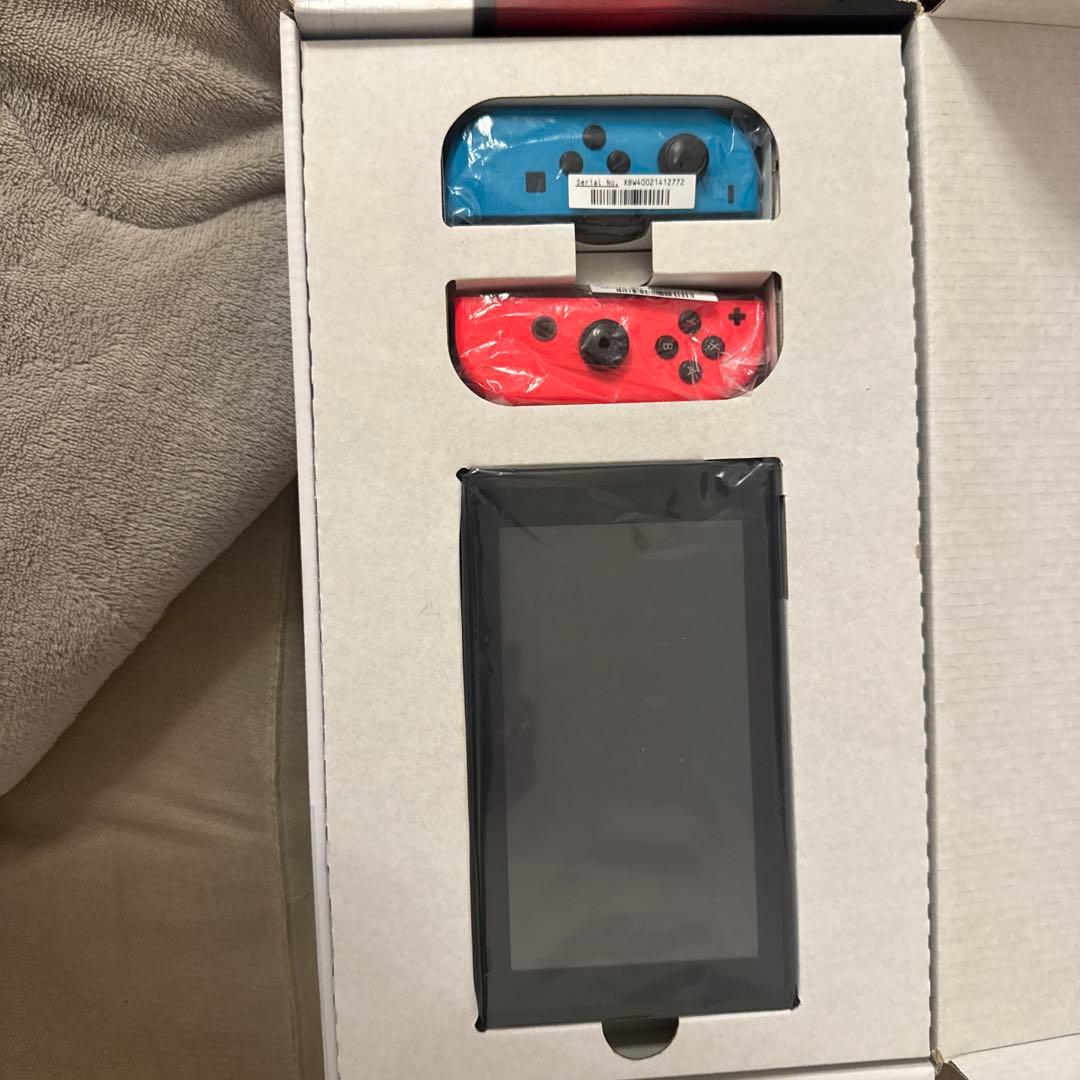 K*様 Nintendo Switch 本体 青/オレンジ Joy-Con