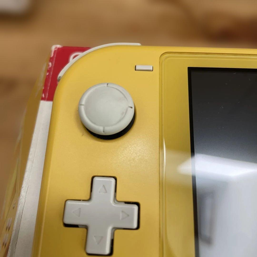 ま*か様 Nintendo Switch Lite イエロー