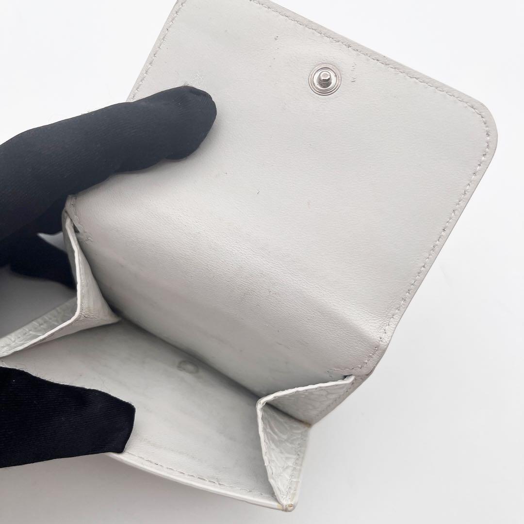 BALENCIAGA バレンシアガ 三つ折り財布 クロコ型押し BBロゴホワイト