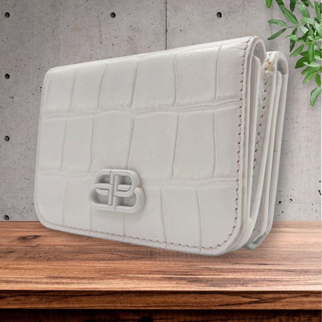 BALENCIAGA バレンシアガ 三つ折り財布 クロコ型押し BBロゴホワイト
