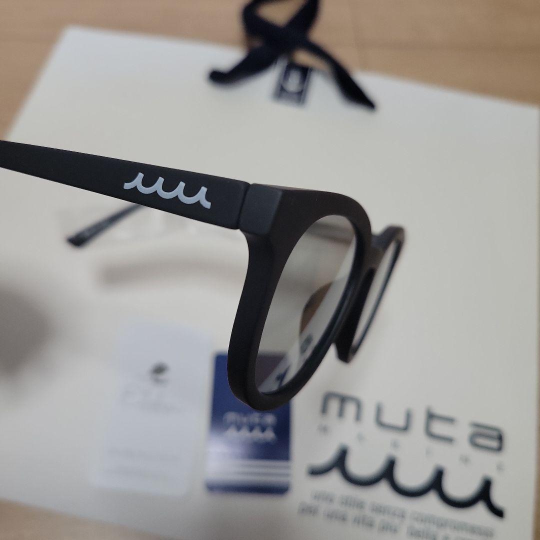 ★新品未使用 muta サングラス ブラックフレーム メンズ レディース