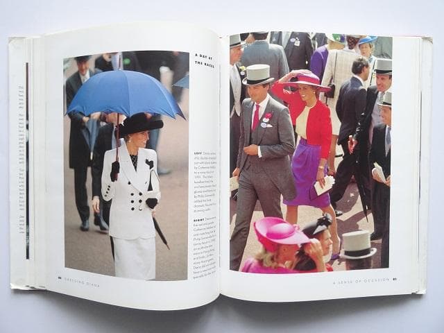 洋書◆ダイアナ写真集 本 ファッション 衣装 服 ドレス