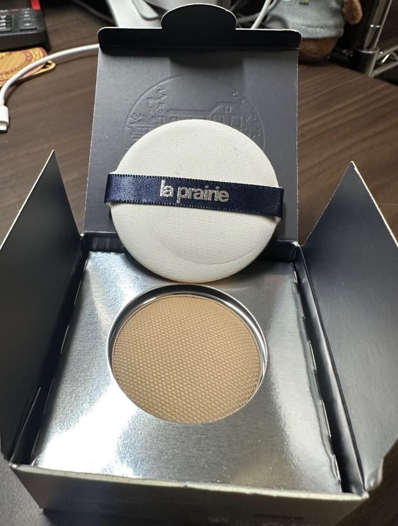 la prairie クッションファンデーション N-20