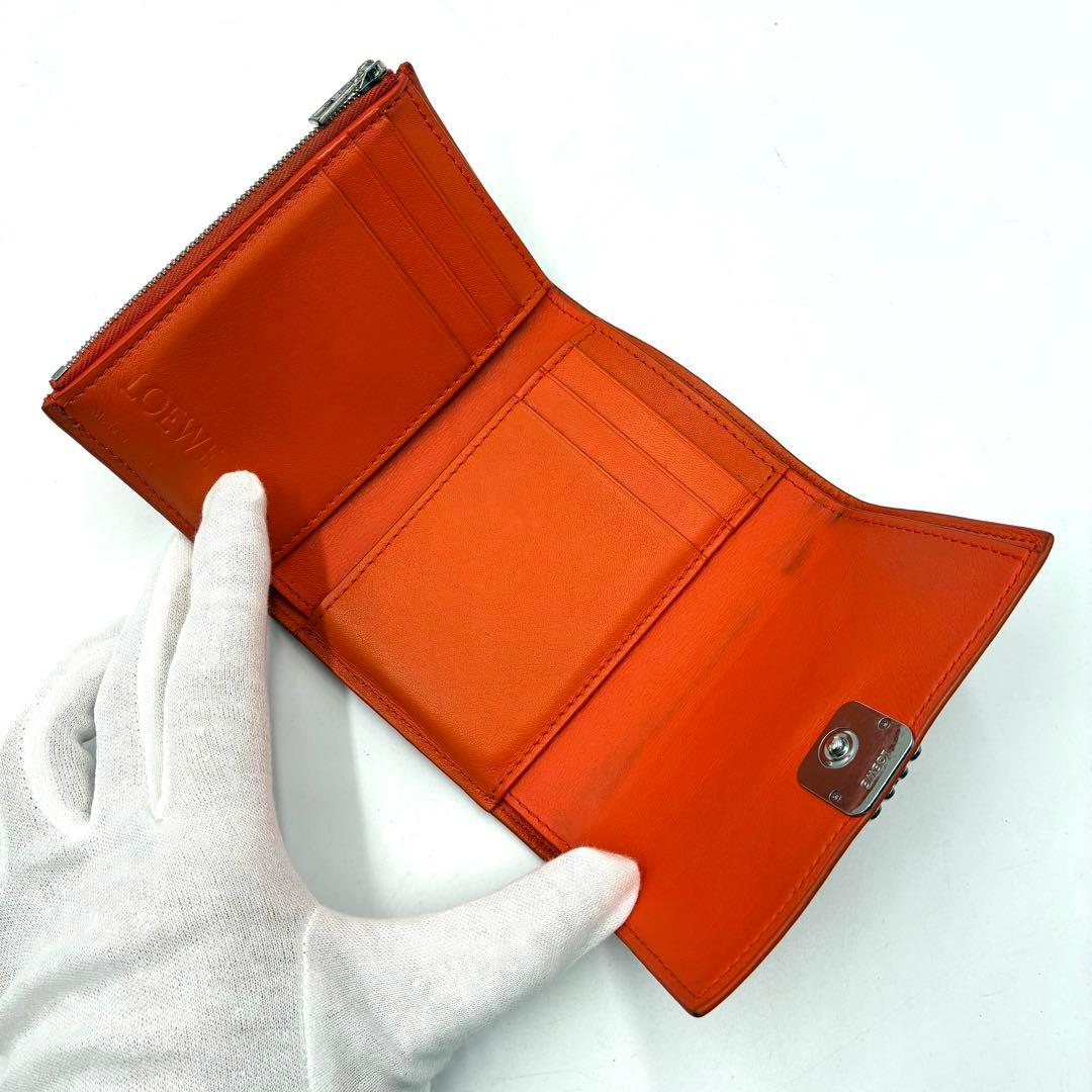 美品 ロエベ トライフォールドウォレット 三つ折り 財布 レザー オレンジ