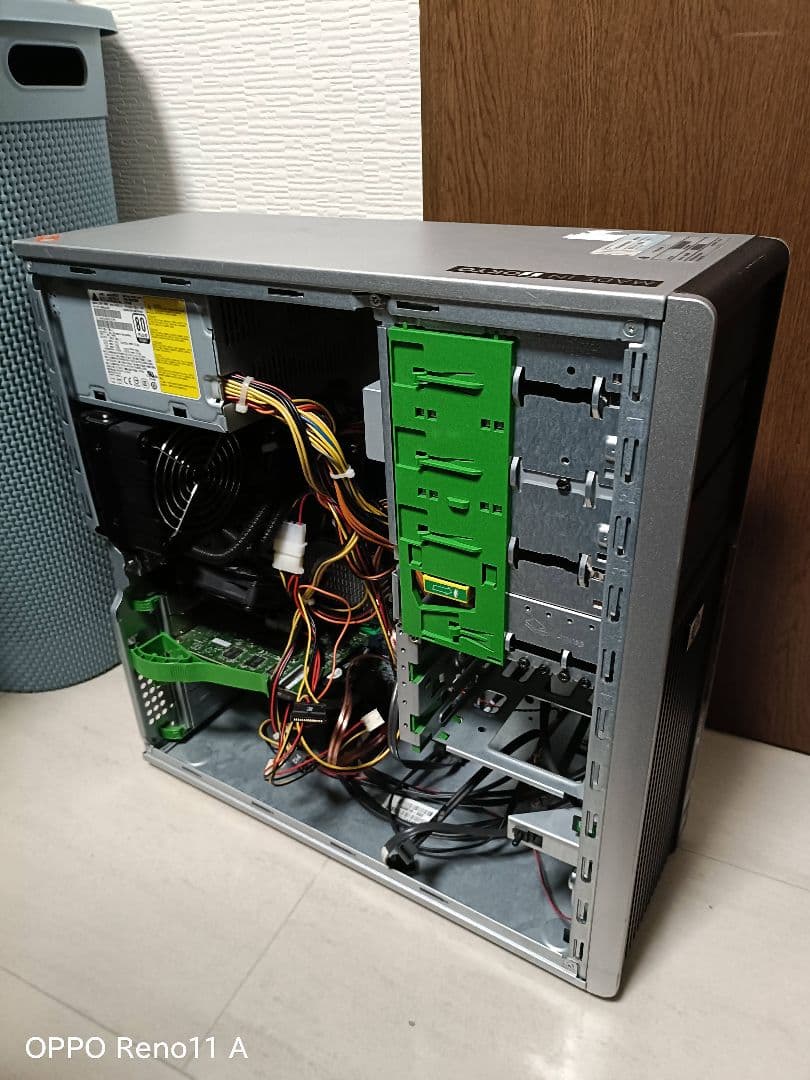 HP Z400ワークステーション ストレージ無