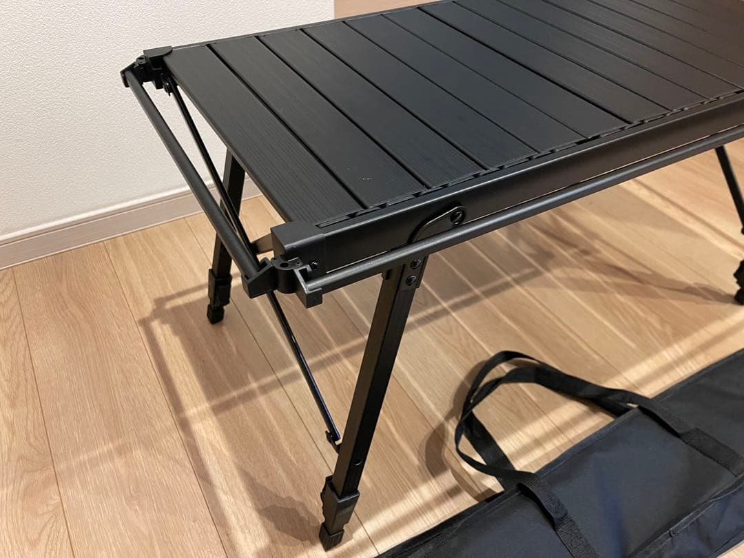 次世代　IGTテーブル ブラック アルミ製 86x44cm
