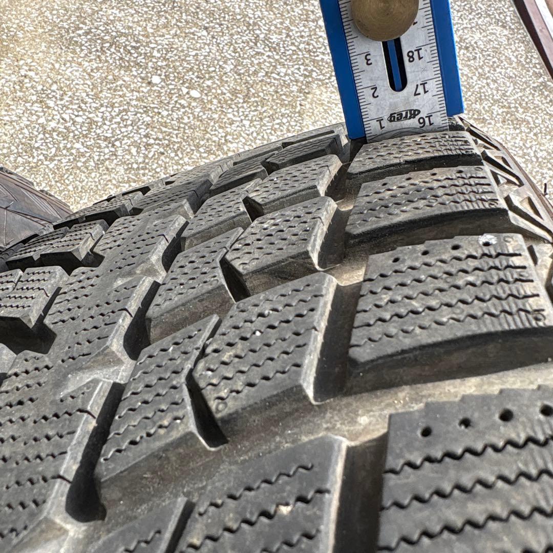 グリーンマックス　スタッドレスタイヤ 245/45R20