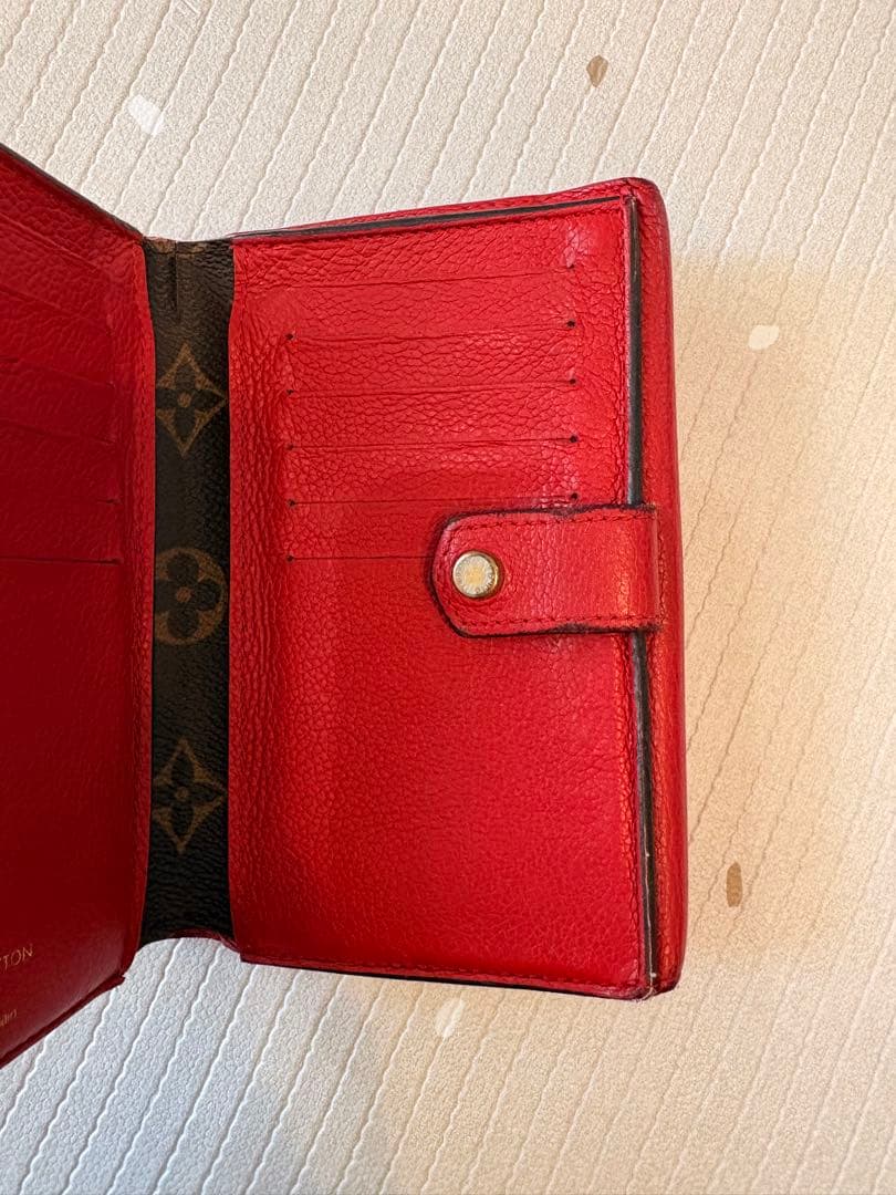 ルイヴィトン モノグラム 長財布 レッド