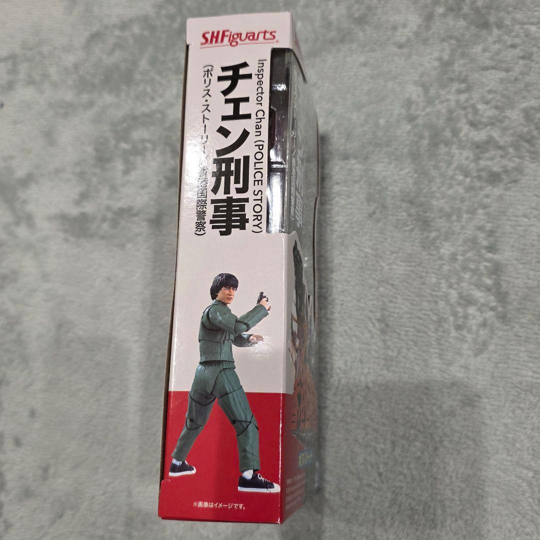 ジャッキーチェン　ポリスストーリー　チェン刑事　フィギュア　バンダイ　atmos