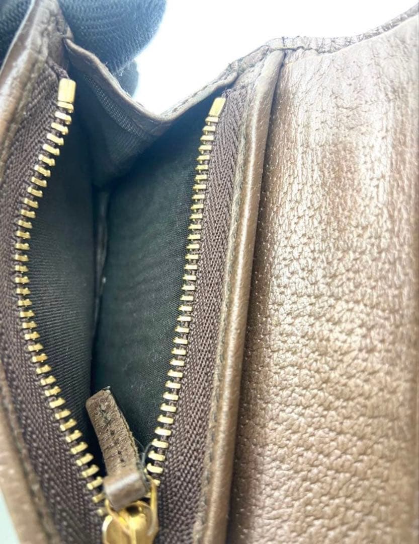 ゲ*！様 GUCCI 二つ折り財布 オフディア　シェリーライン