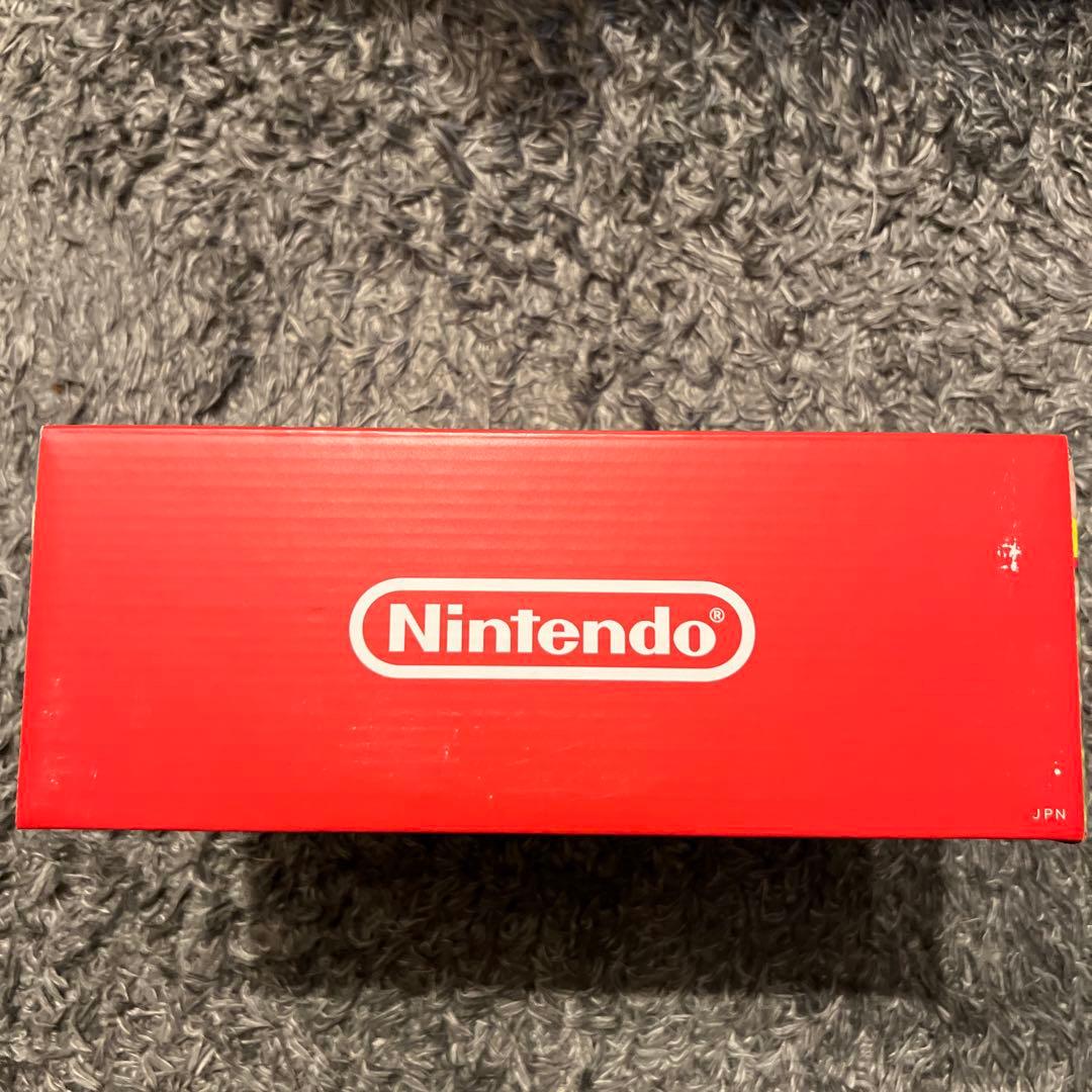 新品未使用Nintendo Switch ネオンブルー ※箱スレ有り