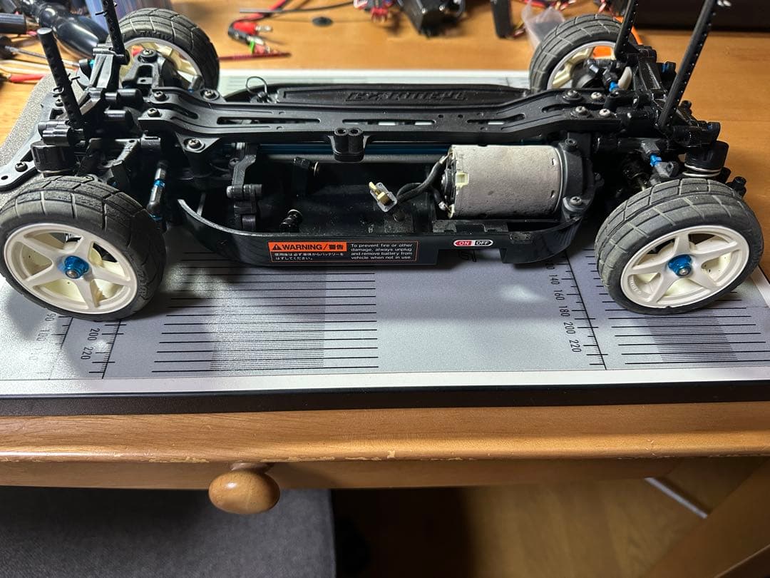 美品　一度のみ走行　タミヤ TT-01R TYPE-E
