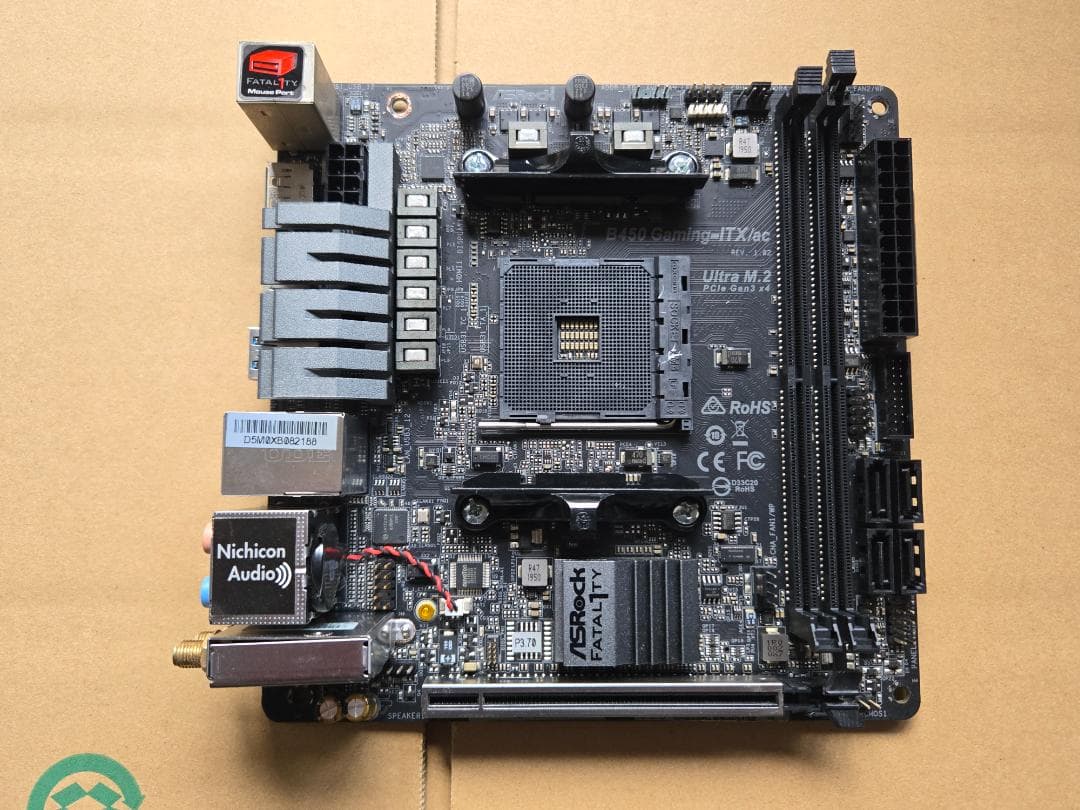 ASRock B450 Gaming-ITX/ac MiniITX マザーボード