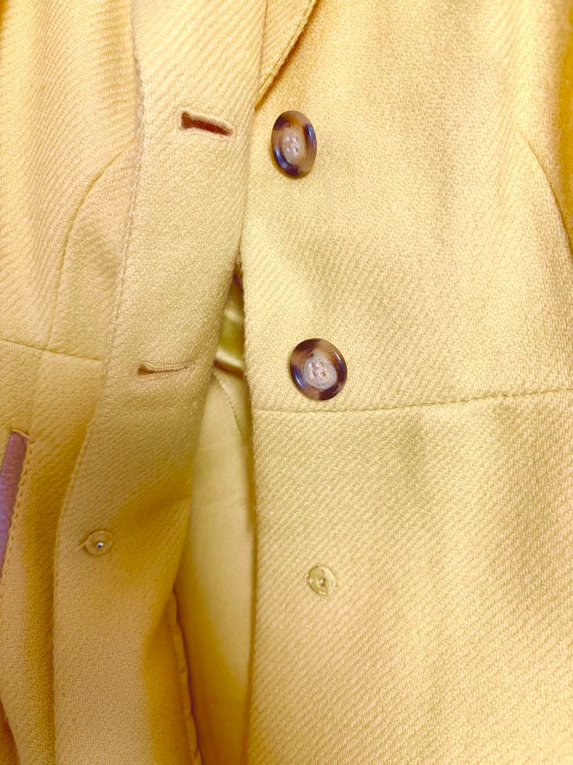 PRADA イエローロングコート