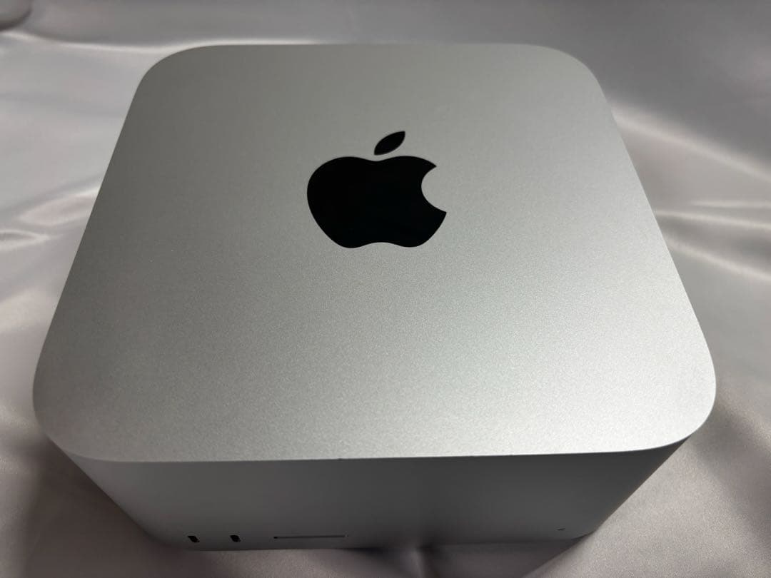 k*n様 Apple Mac Studio M4MAX 36gbメモリ 512g