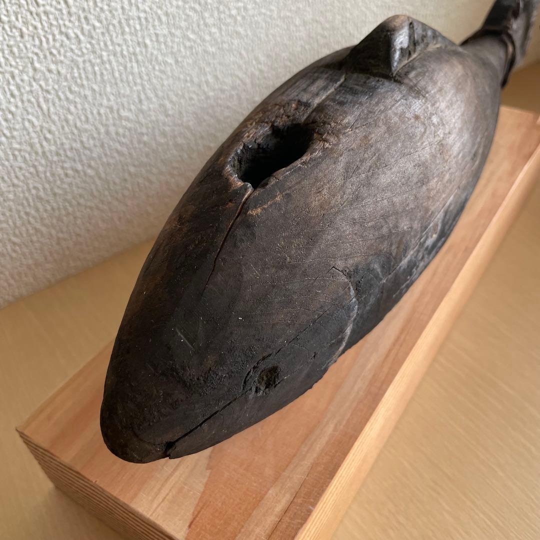 民家のいろりで使われてきた横木 木彫 魚 囲炉裏 自在鉤 古道具