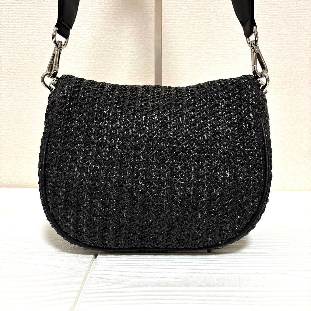新品✨アジョリー サングラスポシェット ボディーバッグ　ショルダーバック 黒 夏