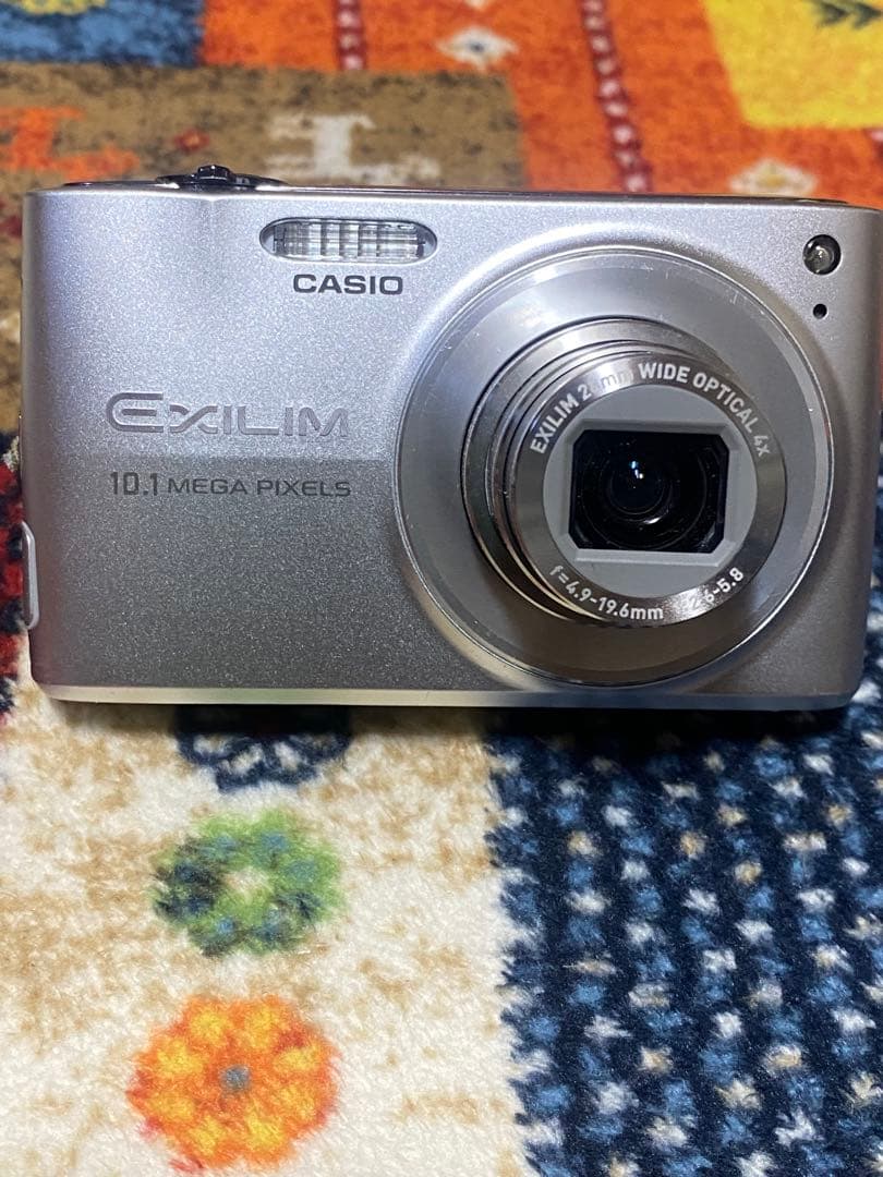 CASIO EXILIM EX-Z300コンパクトデジタルカメラ