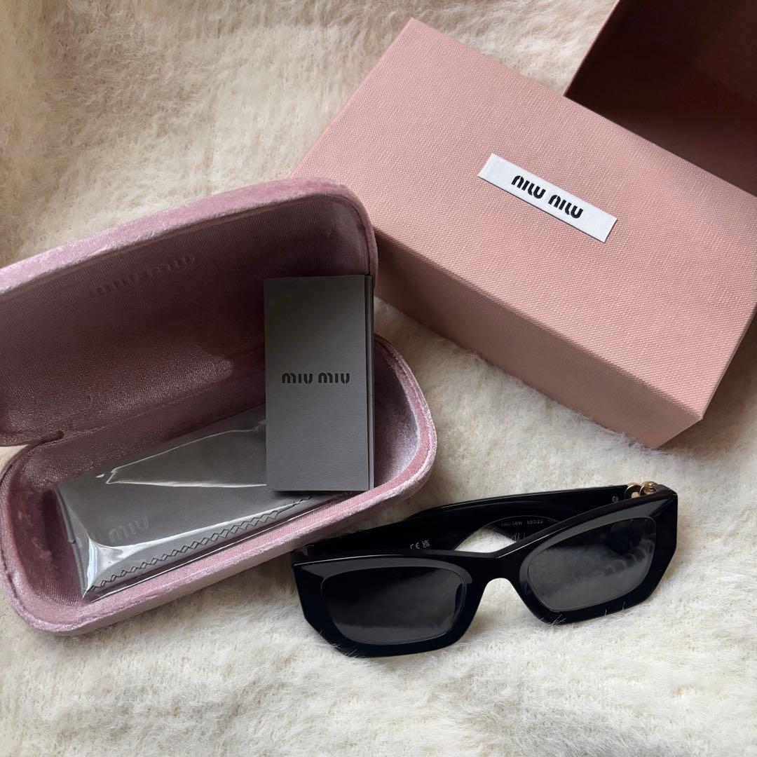 miu miu スクエアグリンプスサングラス