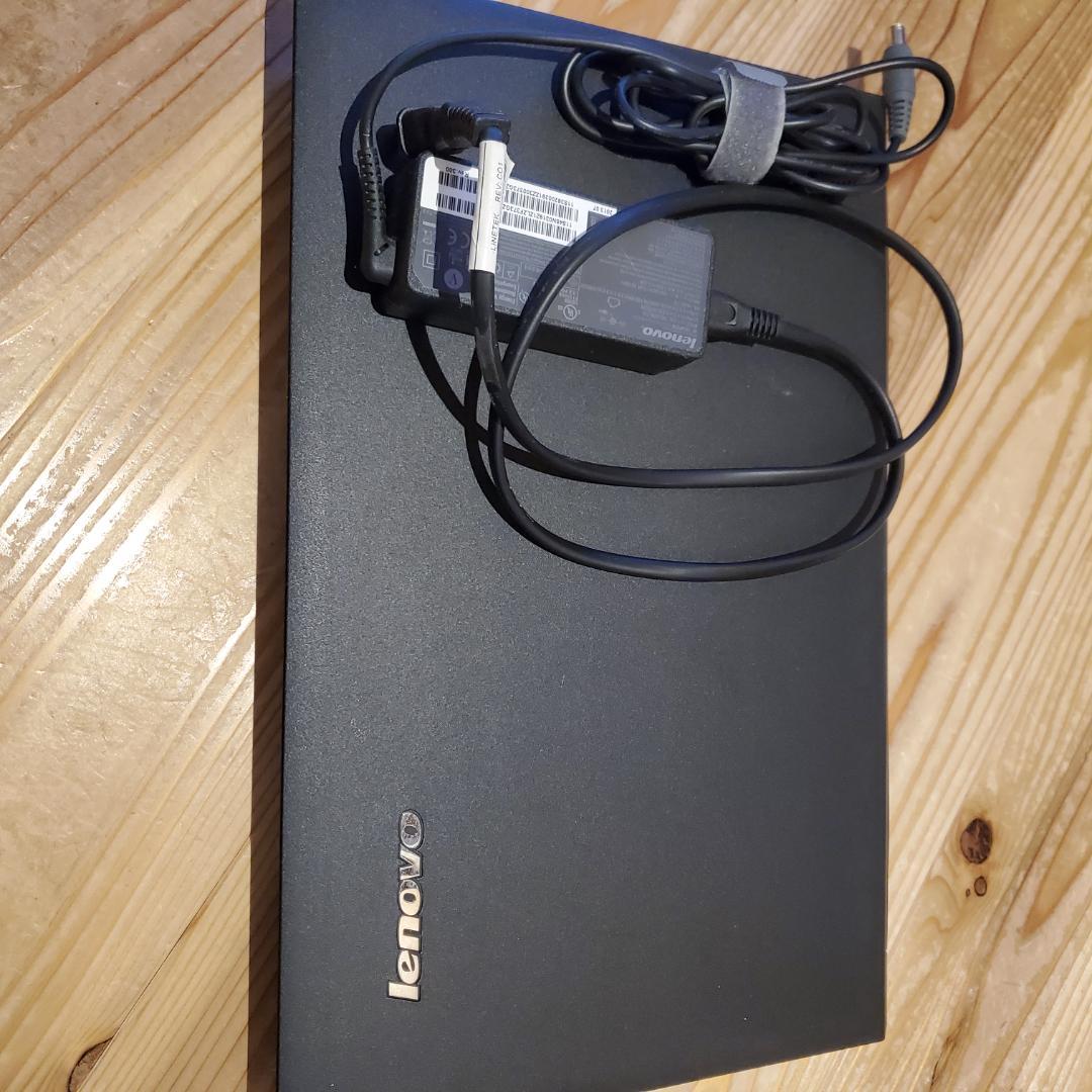 Lenovo B590 Model 20208 15.6インチ　中古品