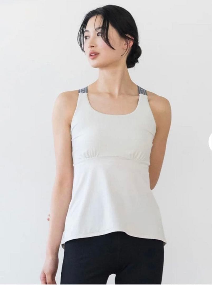 SUKALA ベーシックバックフレアタンクトップ L