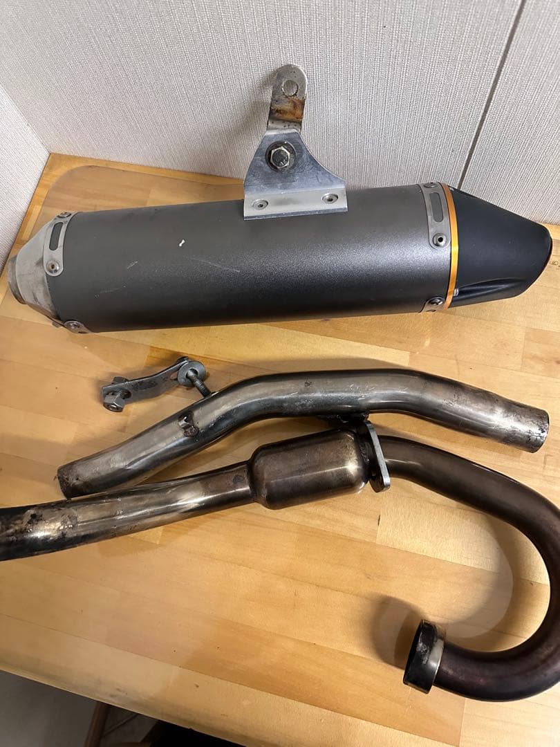 汎用　スリップオンマフラー TTR230 TW200 バイク マフラー