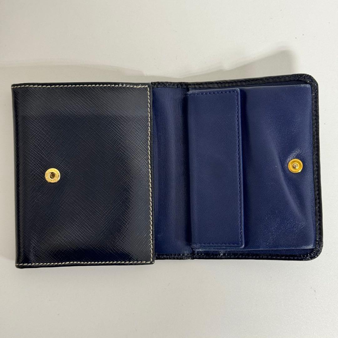 PRADA プラダ サフィアーノレザー 三つ折り財布 三角ロゴ 希少白ステッチ