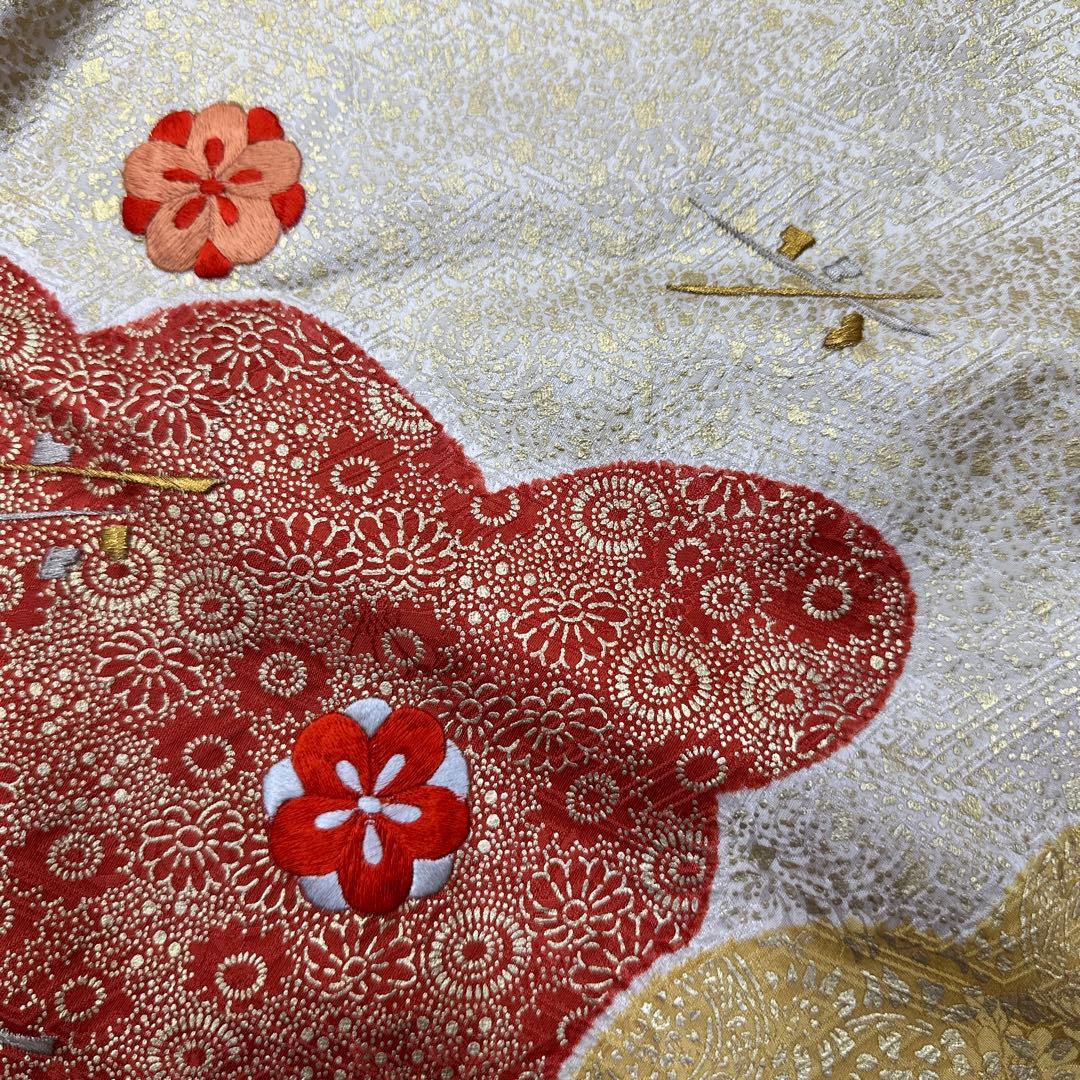 桜のマーチ　桶絞り 染め分け 総刺繍 金彩 振袖