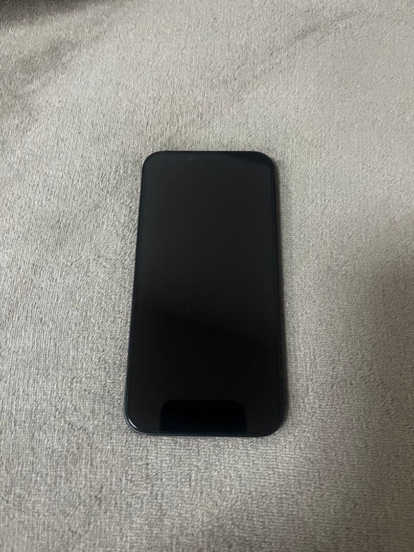 s*o様 Apple iPhone 13 ミッドナイト 本体