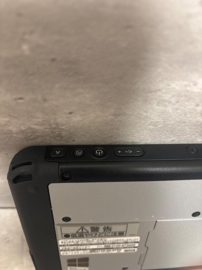 【状態(C)-普通】Panasonic TOUGHPAD FZ-M1 タブレット
