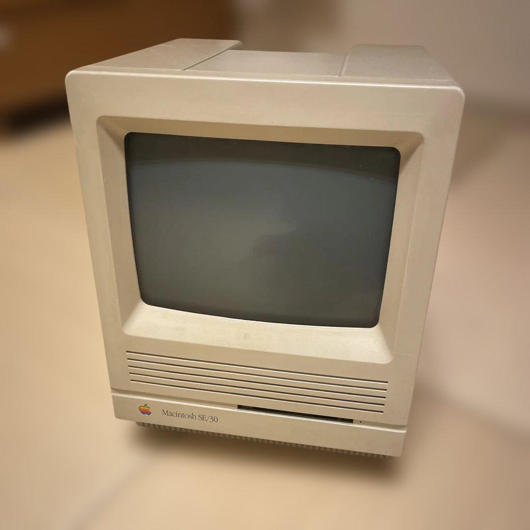 Macintosh SE/30 本体 部品取り 錆あり HDD付