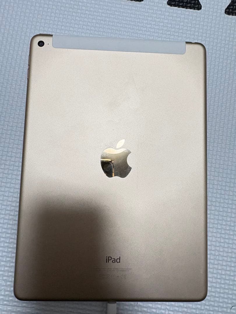 Apple iPadAir2ゴールド 64GB 本体