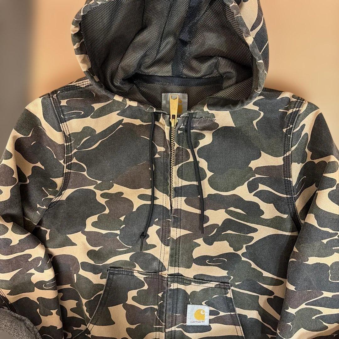 Carhartt 迷彩柄 フード付きジャケット　Sサイズ
