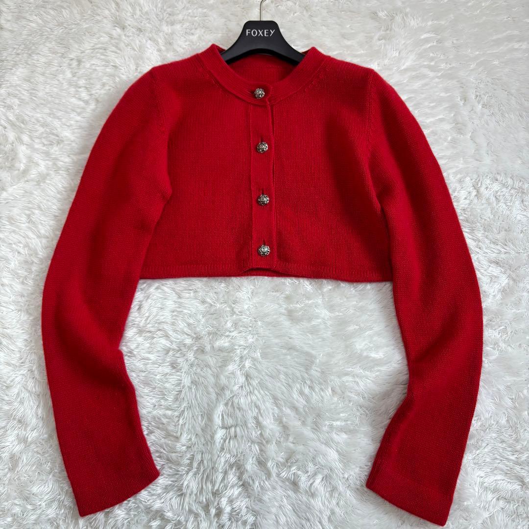 近年　FOXEY カシミヤローズ　クロップドカシミヤ100カーディガン