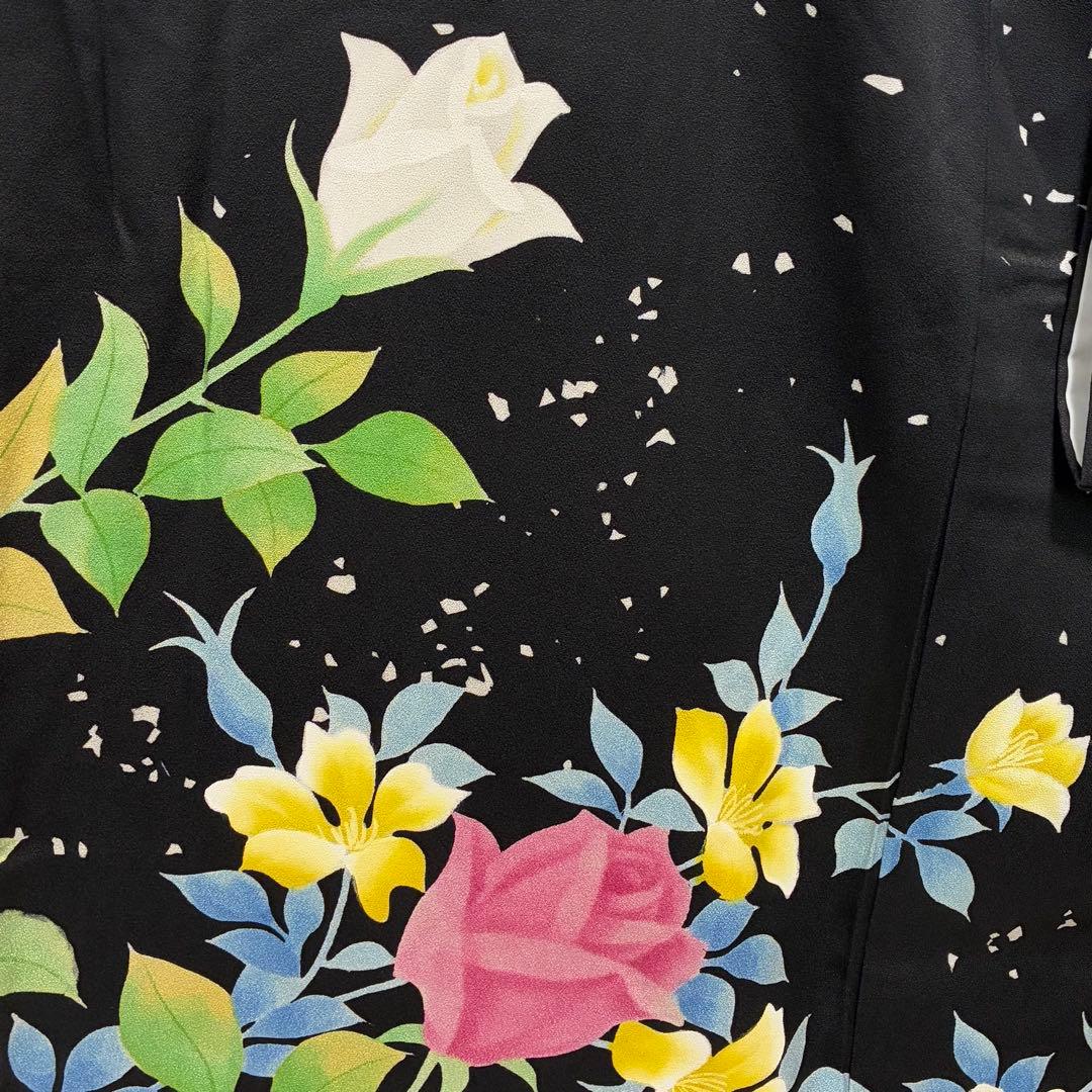 D206 振袖　薔薇　黒地　正絹　着物　袷　極美品