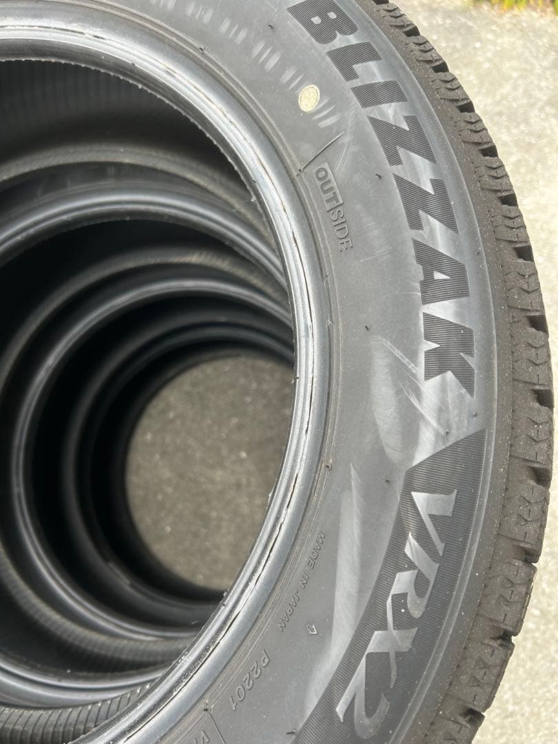 ブリザック VRX2 185/60R15 スタッドレスタイヤ 4本セット