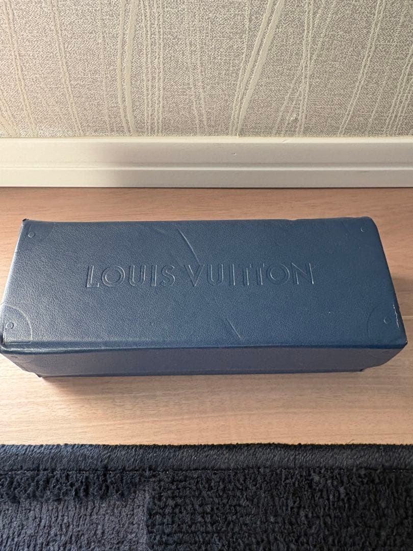 Louis Vuitton サングラス クリア/ブルー