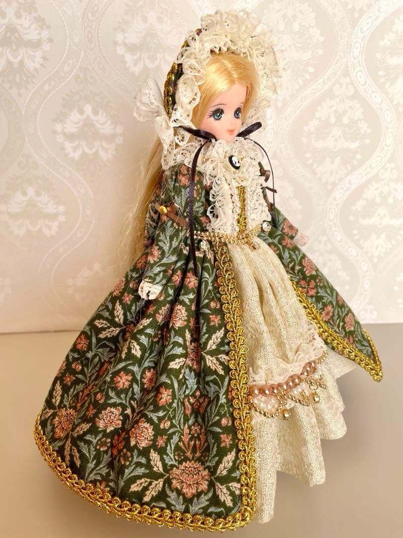 リカちゃん服　アンティーク風ドレス　２点セット　ハンドメイド