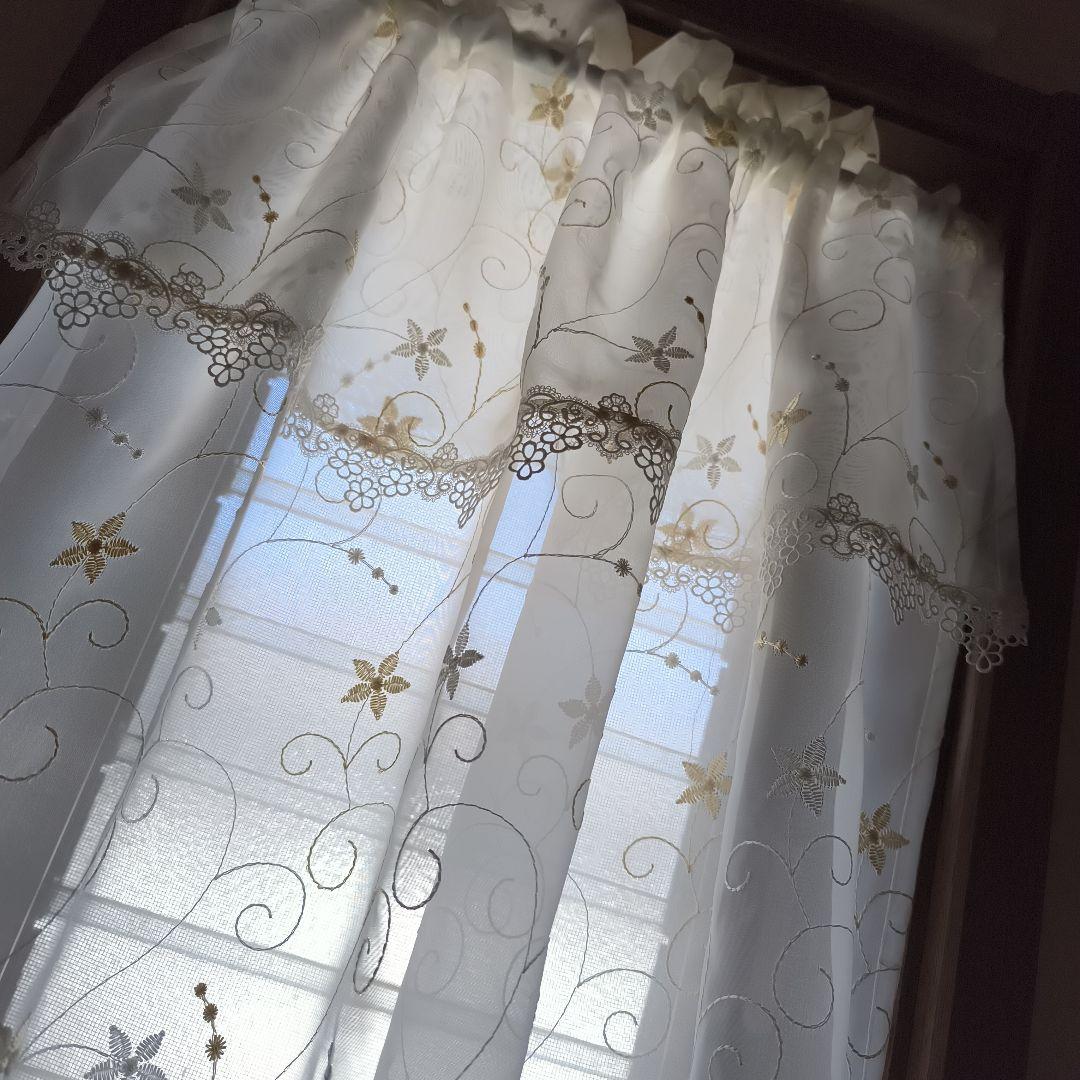 カフェカーテン【gëm様オーダー品　花柄刺繍トルコレースダブルデザイン　】