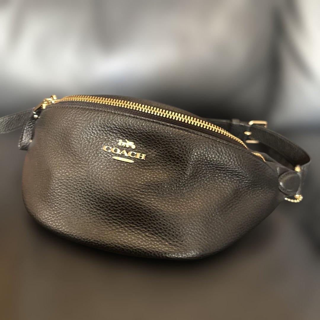 美品　COACHバッグ