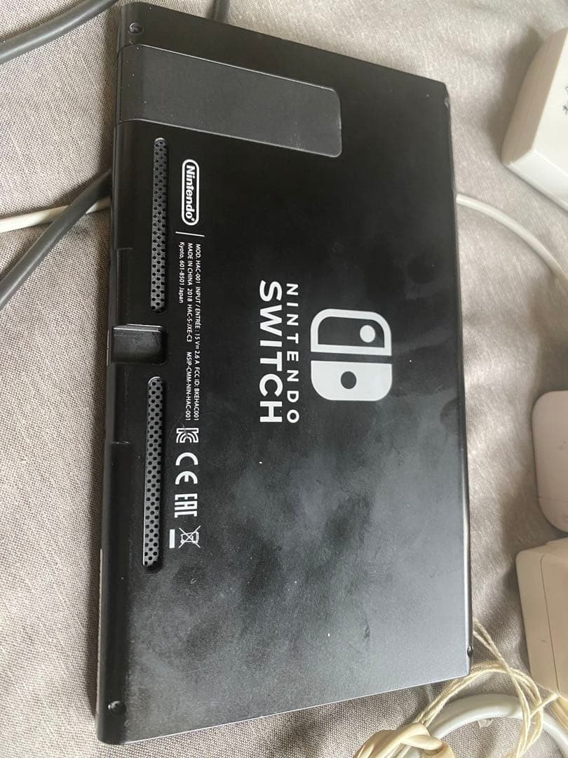 任天堂Switch 画面割れ動作確認済み ドック 充電器 箱付き 値下げ可能