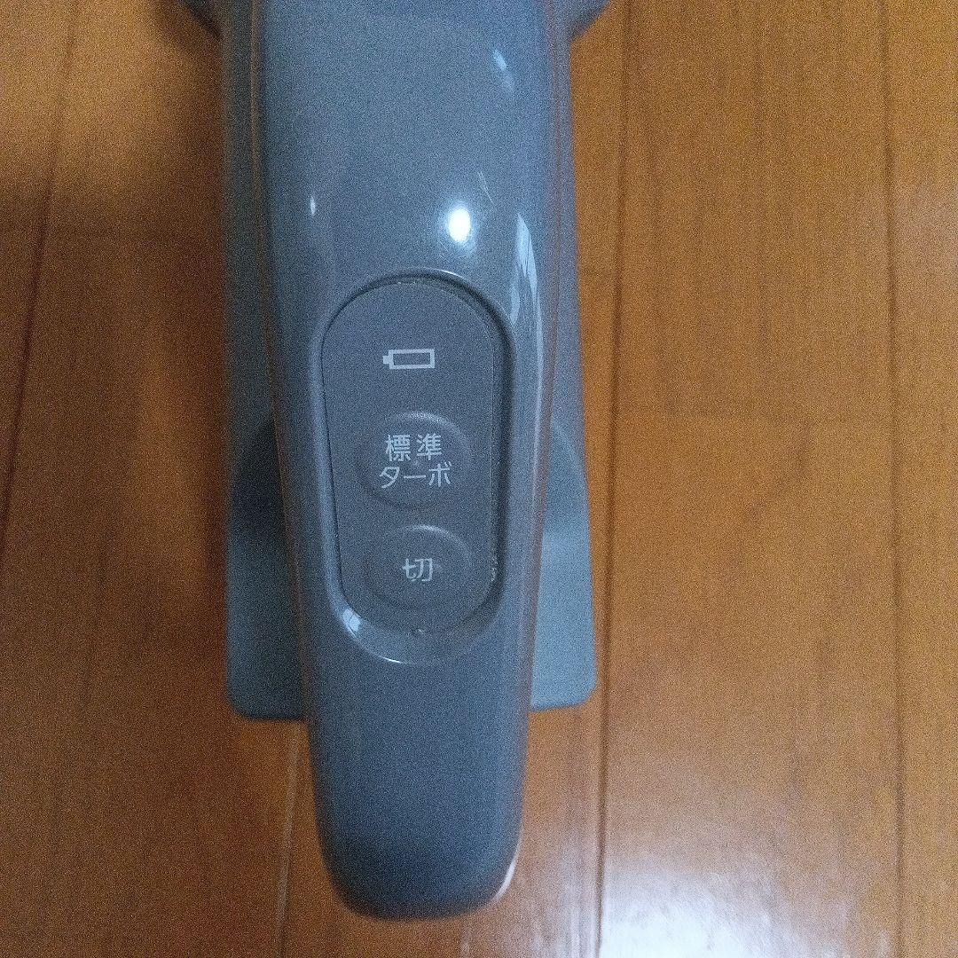 【美品】アイリスオーヤマコードレス掃除機AZ-SCD-185PM　1.4k