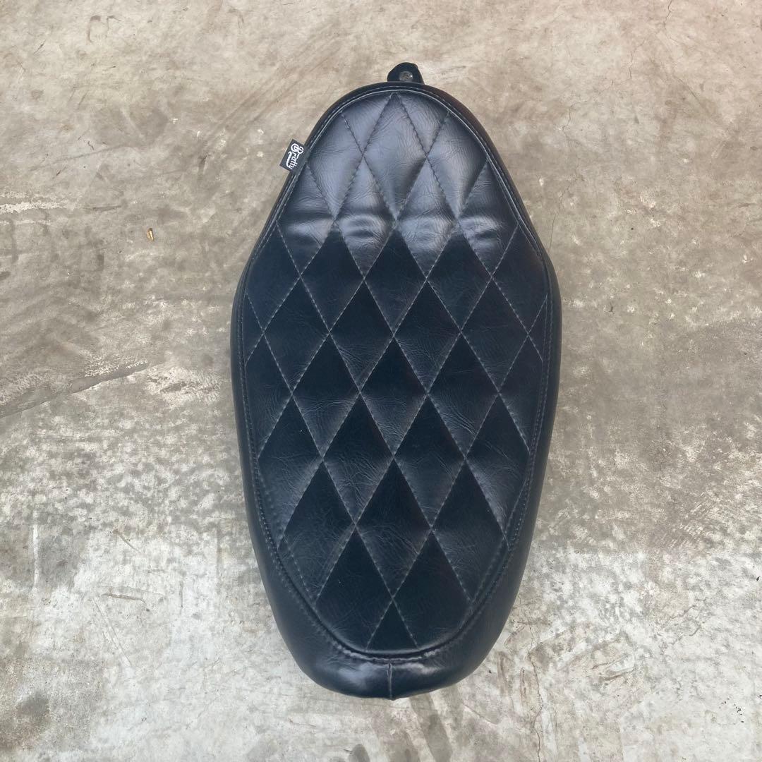 ブラットスタイル　XL スポーツスター　シングルシート