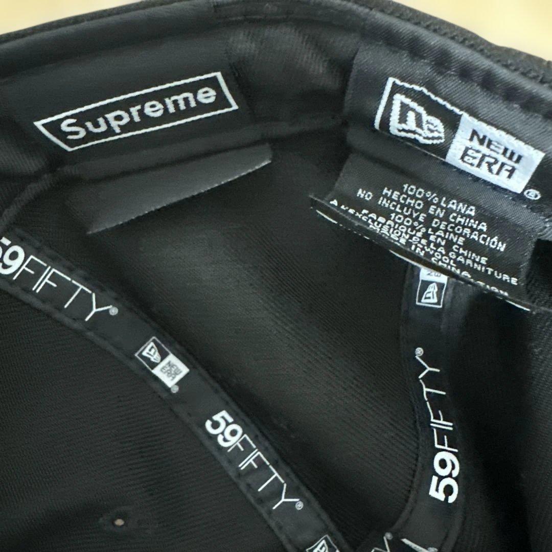 Supreme × New Era Sロゴ 59FIFTY キャップ ブラック